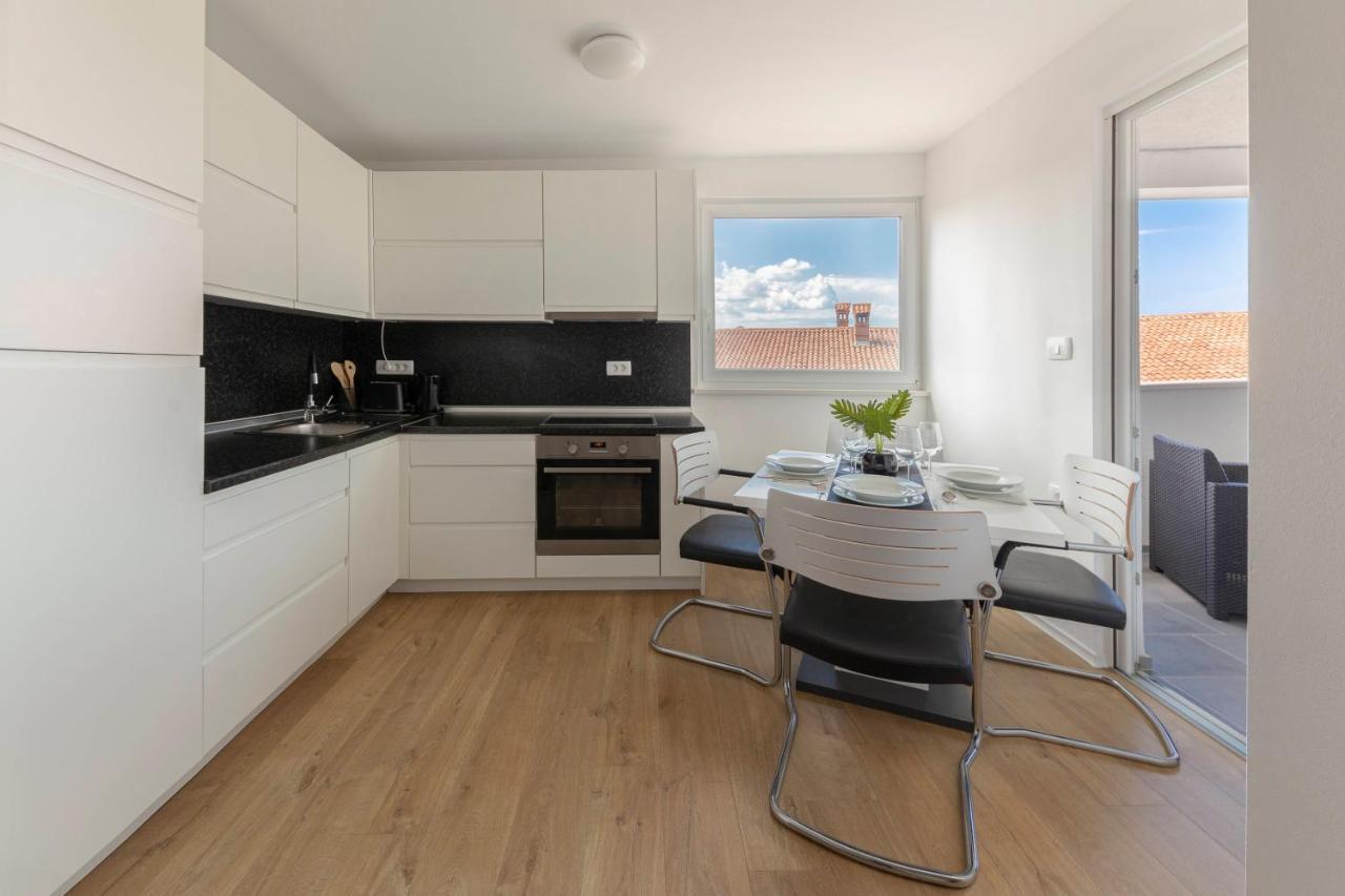 Apartments Era Ankaran Εξωτερικό φωτογραφία