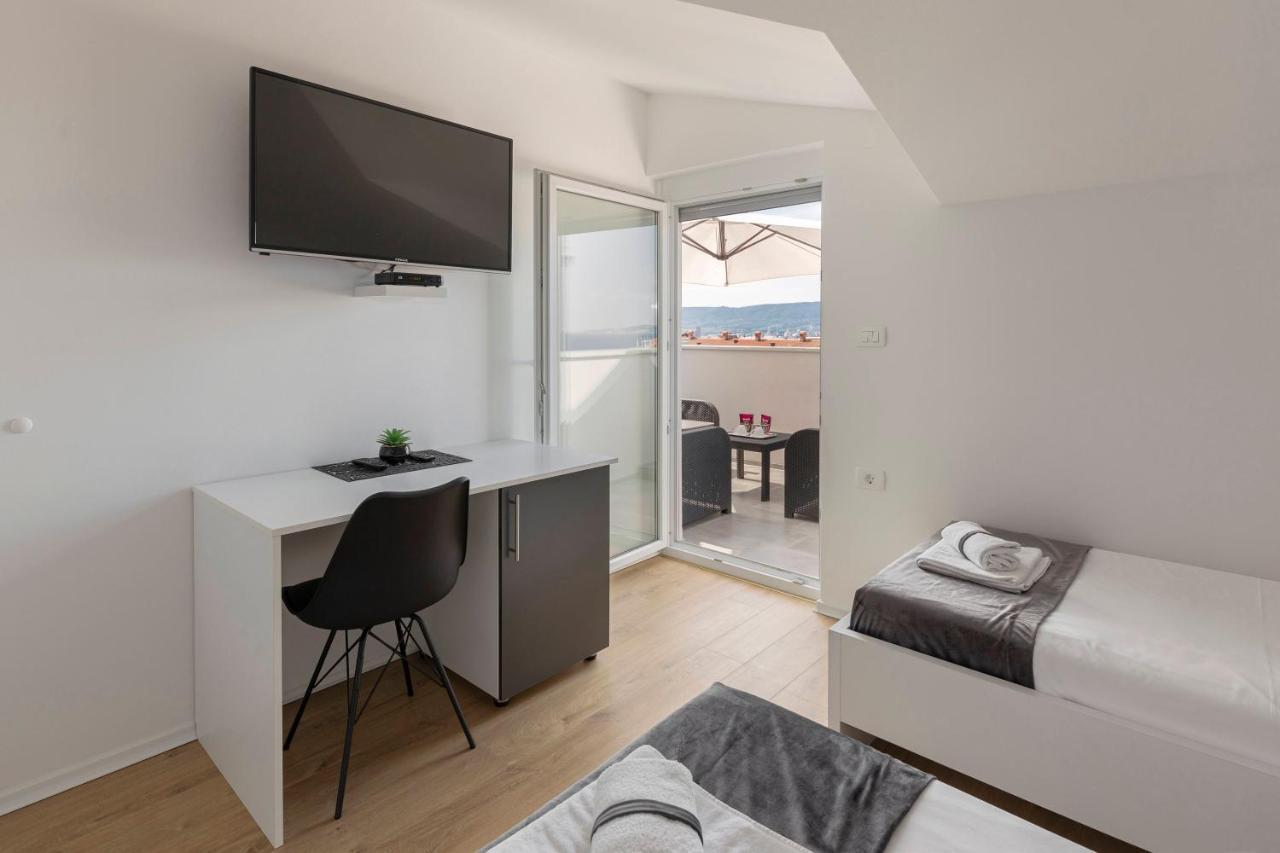 Apartments Era Ankaran Εξωτερικό φωτογραφία