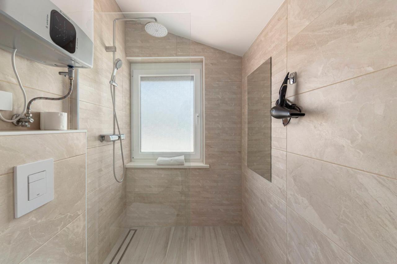 Apartments Era Ankaran Εξωτερικό φωτογραφία